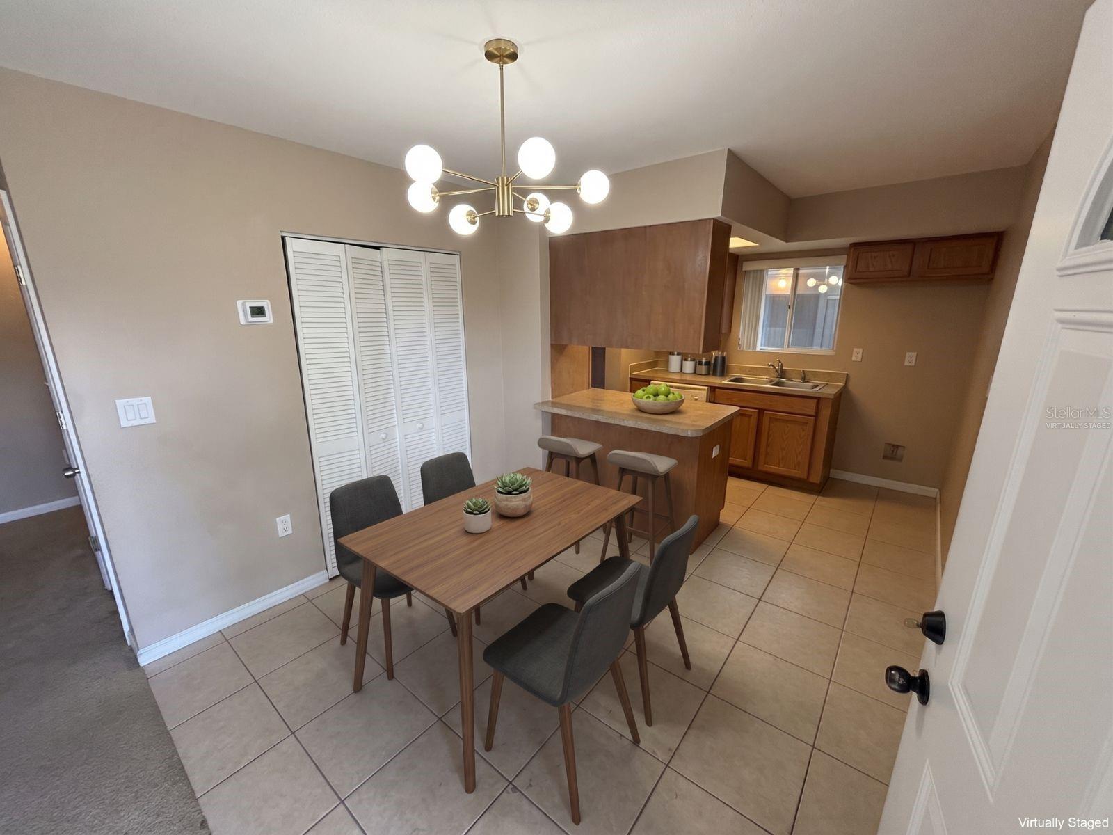 5568 GREEN SHADOWS PL #21-1, ORLANDO, FL — photo 3
