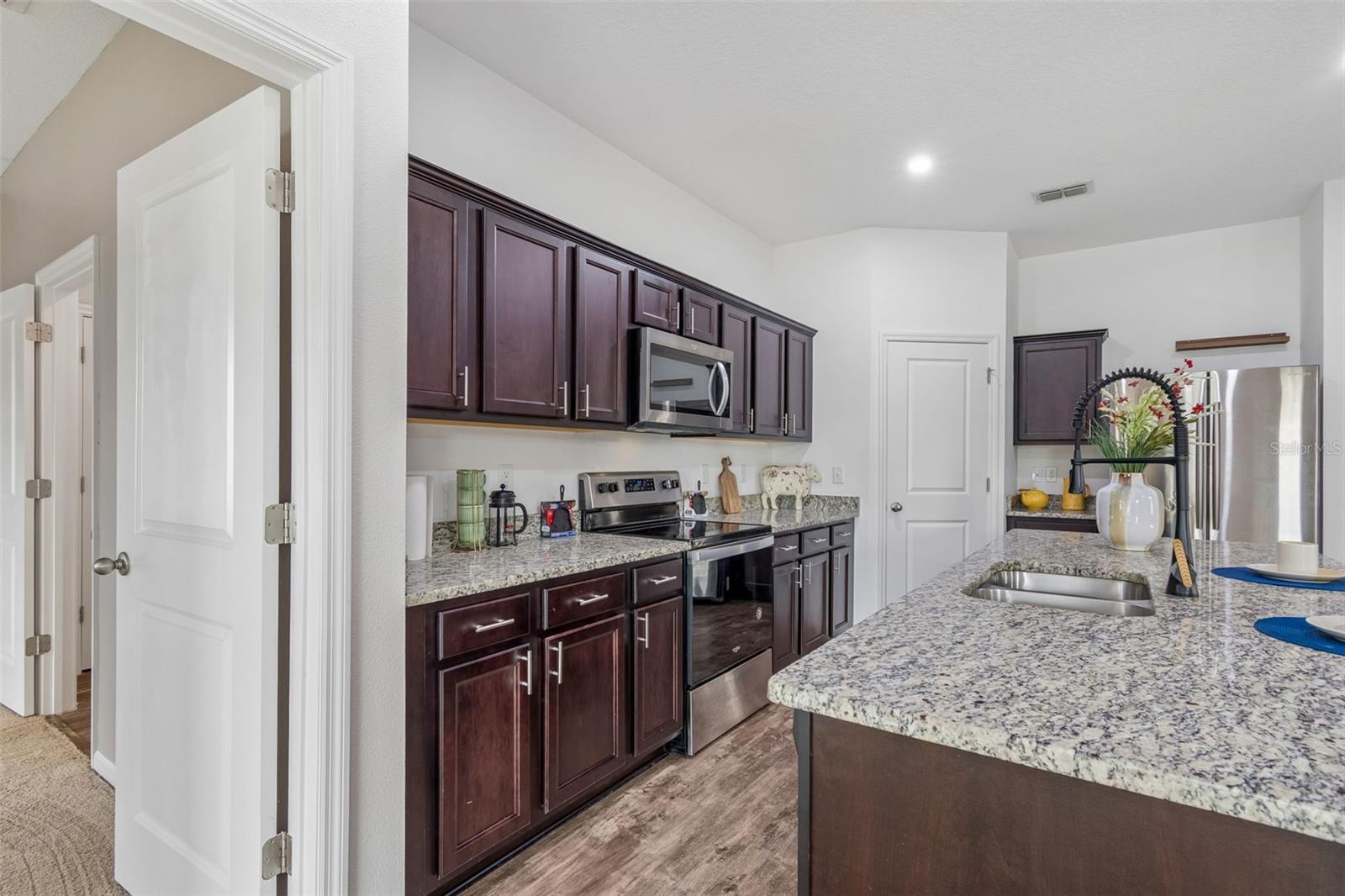 1261 ANCHOR BEND DR, RUSKIN, FL — photo 8