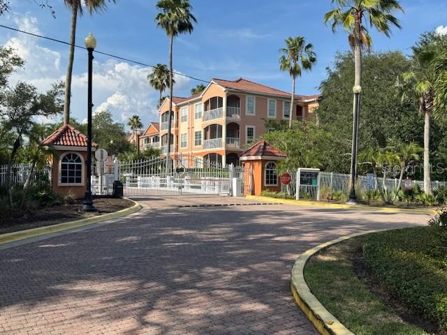 5000 CULBREATH KEY WAY #1-219, TAMPA, FL