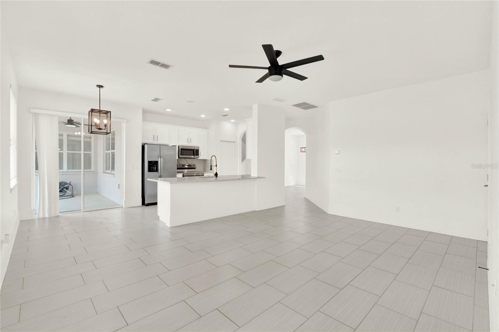 23503 VALDERAMA LN, SORRENTO, FL — photo 66