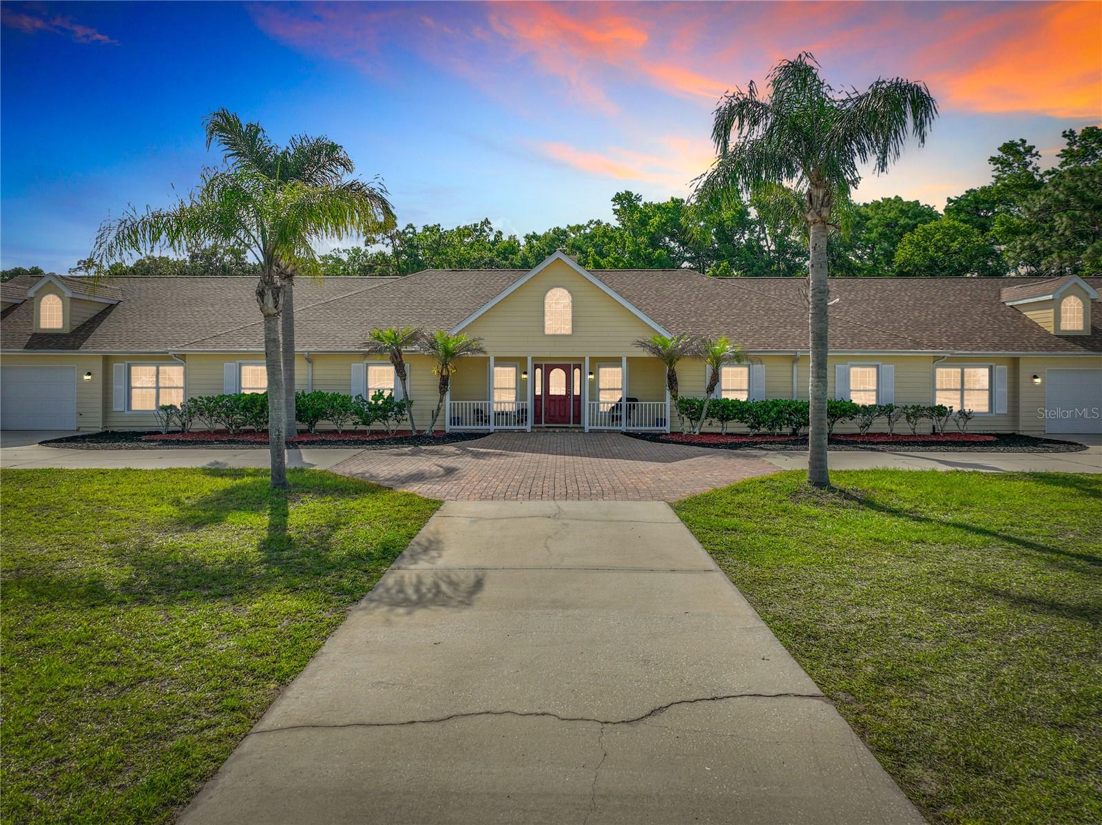2300 PINE MEADOWS PL, CHULUOTA, FL — photo 2