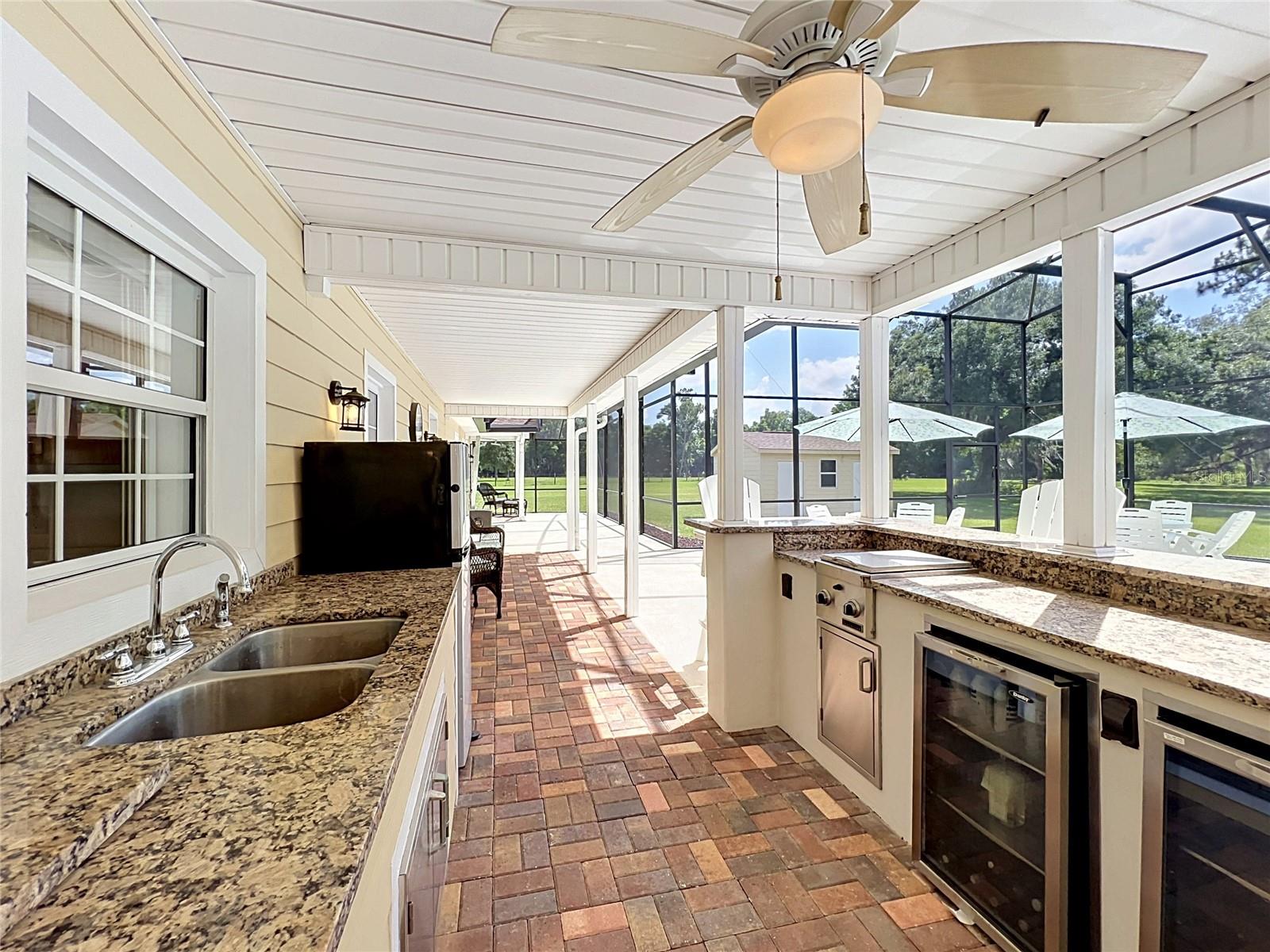 2300 PINE MEADOWS PL, CHULUOTA, FL — photo 17