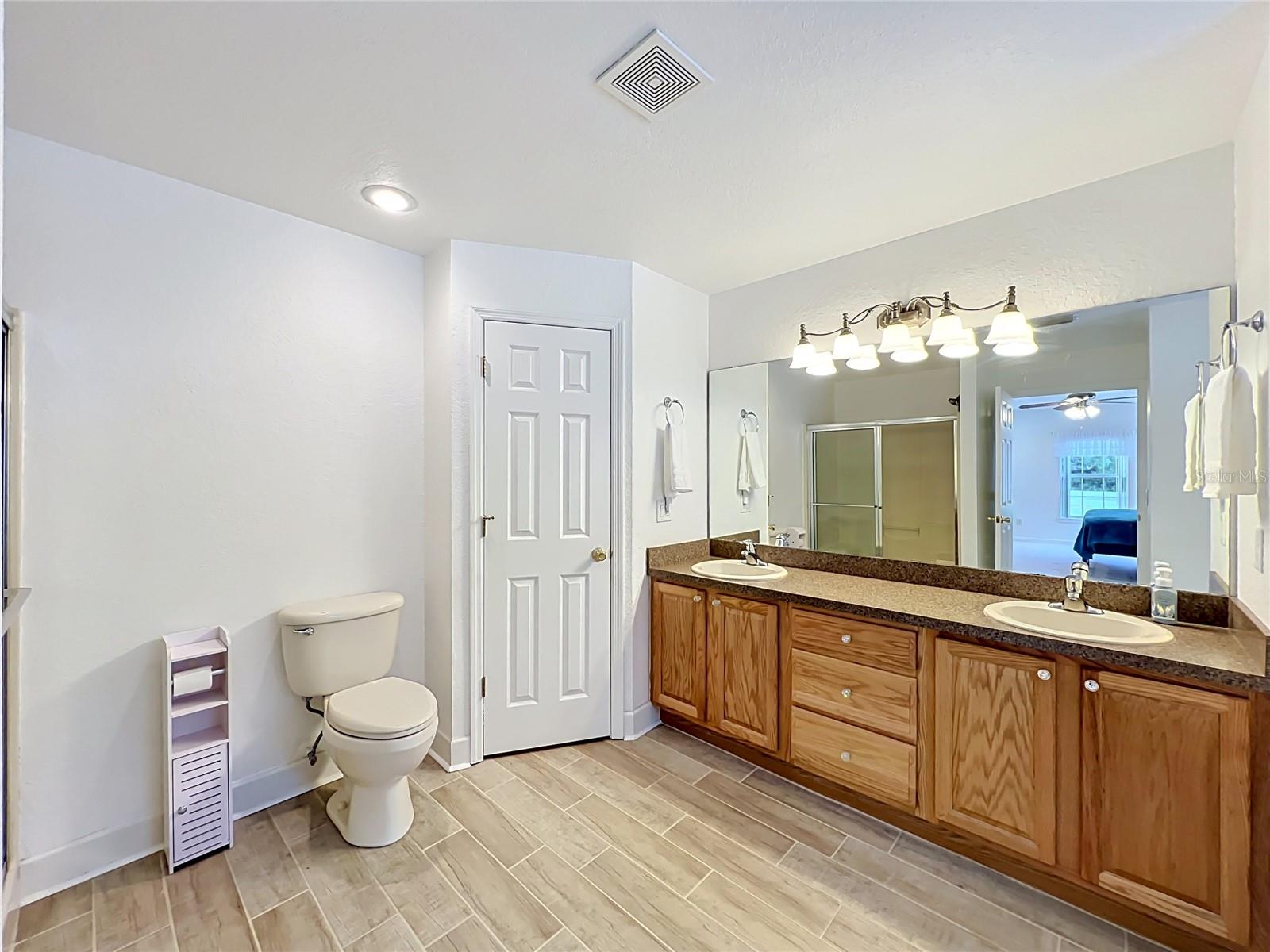 2300 PINE MEADOWS PL, CHULUOTA, FL — photo 26