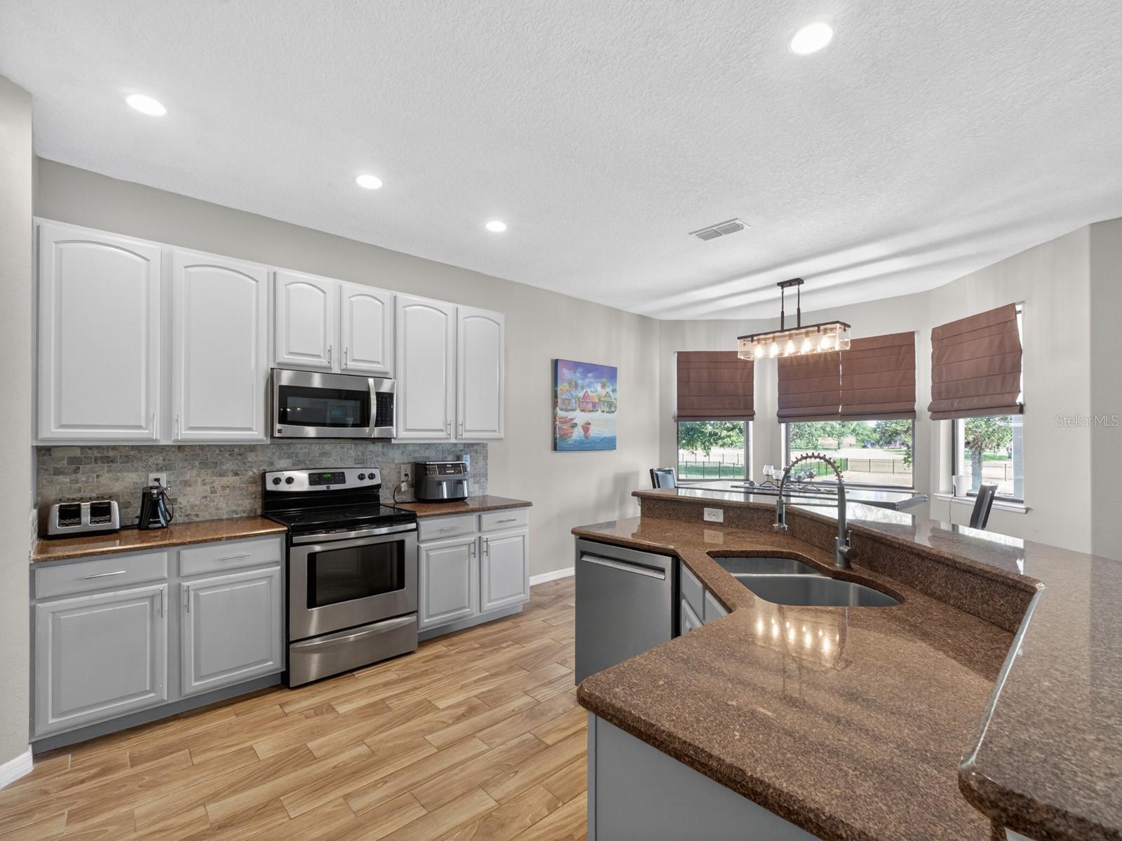24215 WELDON DR, EUSTIS, FL — photo 17