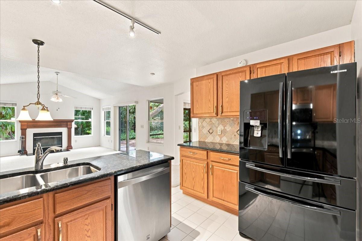 309 OAK LEAF CIR, LAKE MARY, FL — photo 4
