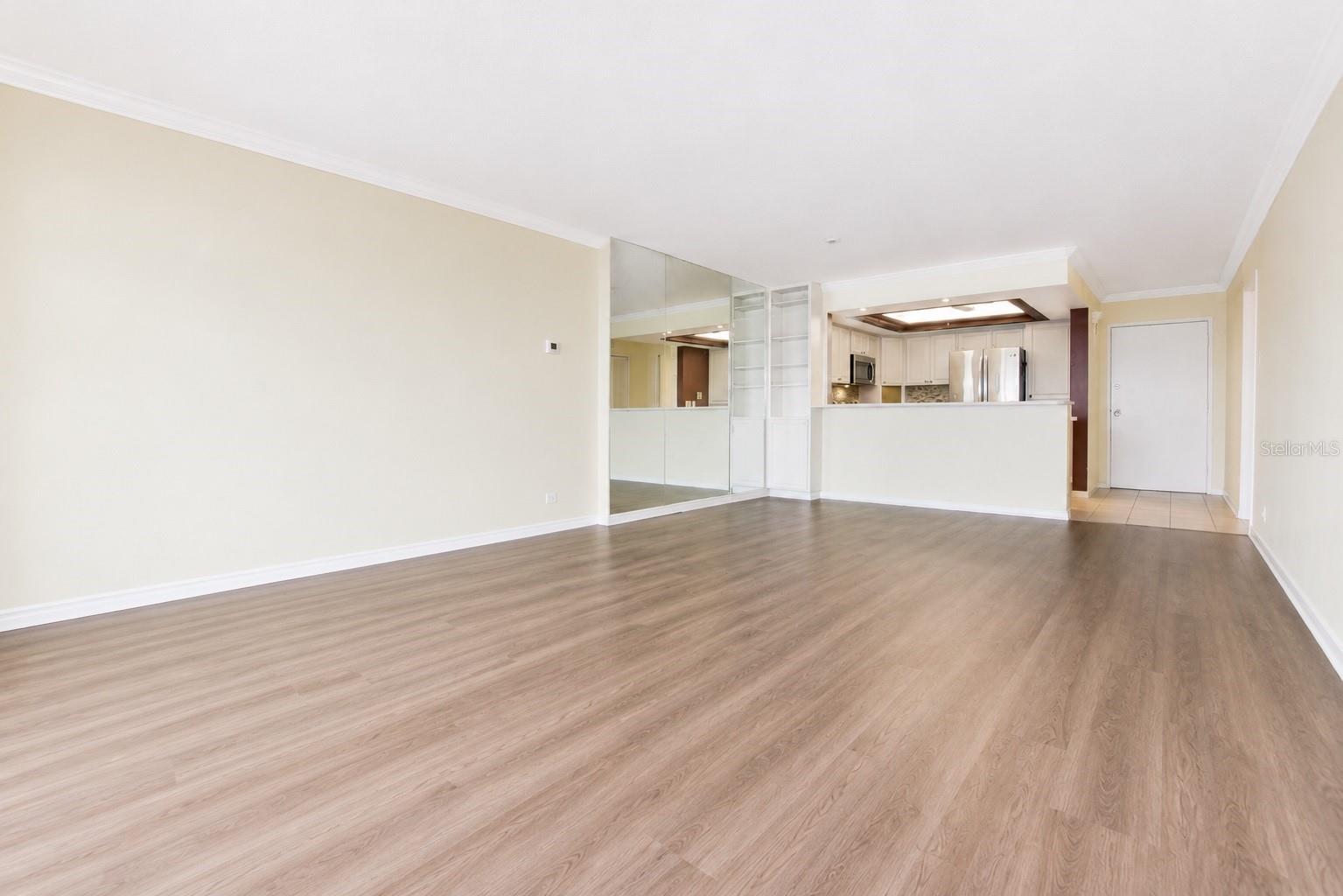 800 S GULFVIEW BLVD #908, CLEARWATER BEACH, FL — photo 6
