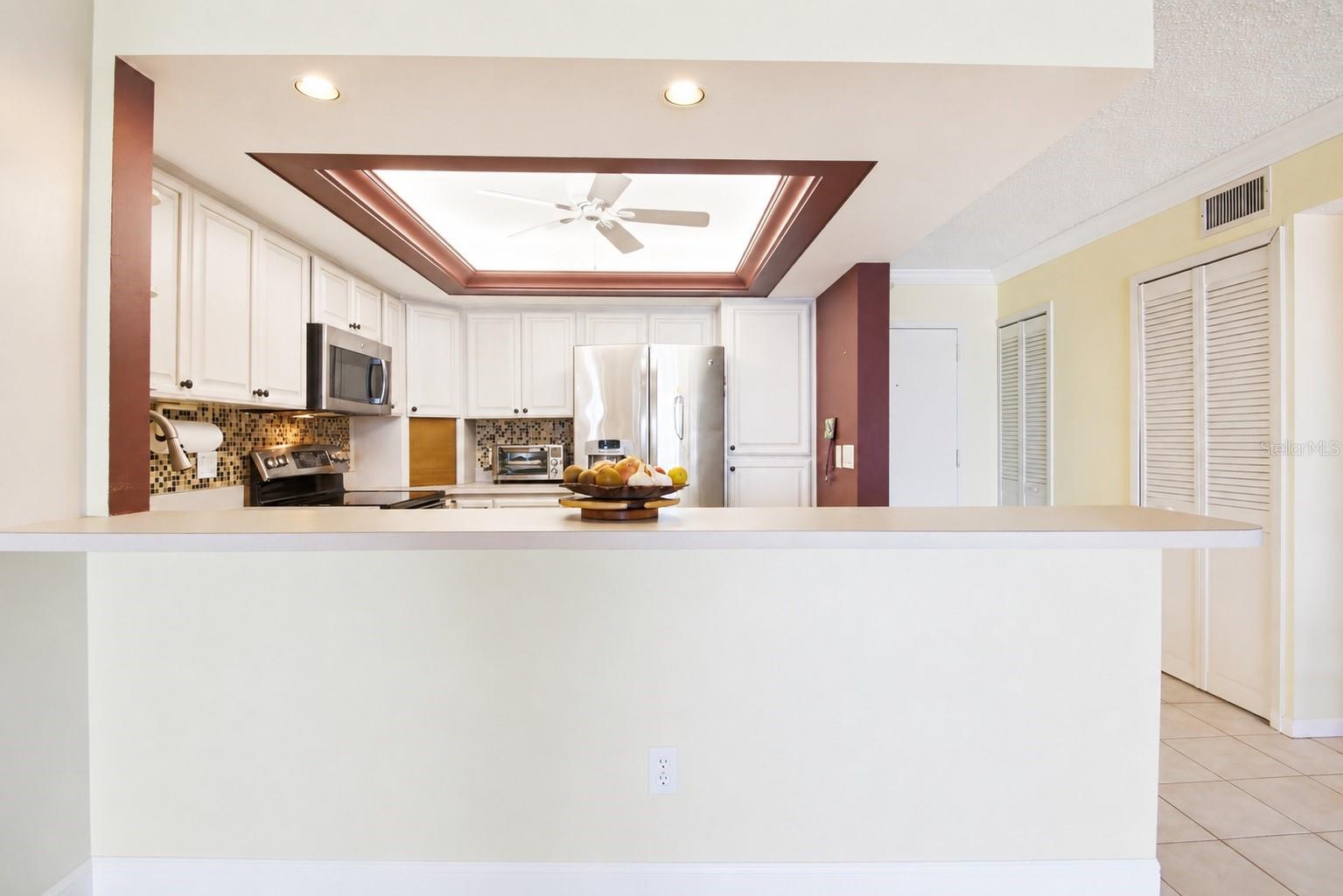 800 S GULFVIEW BLVD #908, CLEARWATER BEACH, FL — photo 8