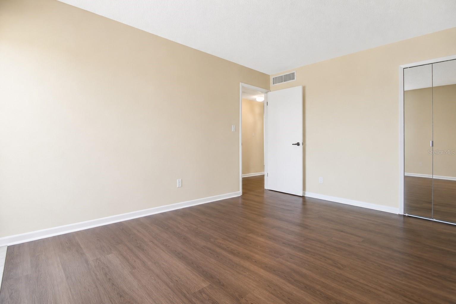 800 S GULFVIEW BLVD #908, CLEARWATER BEACH, FL — photo 14