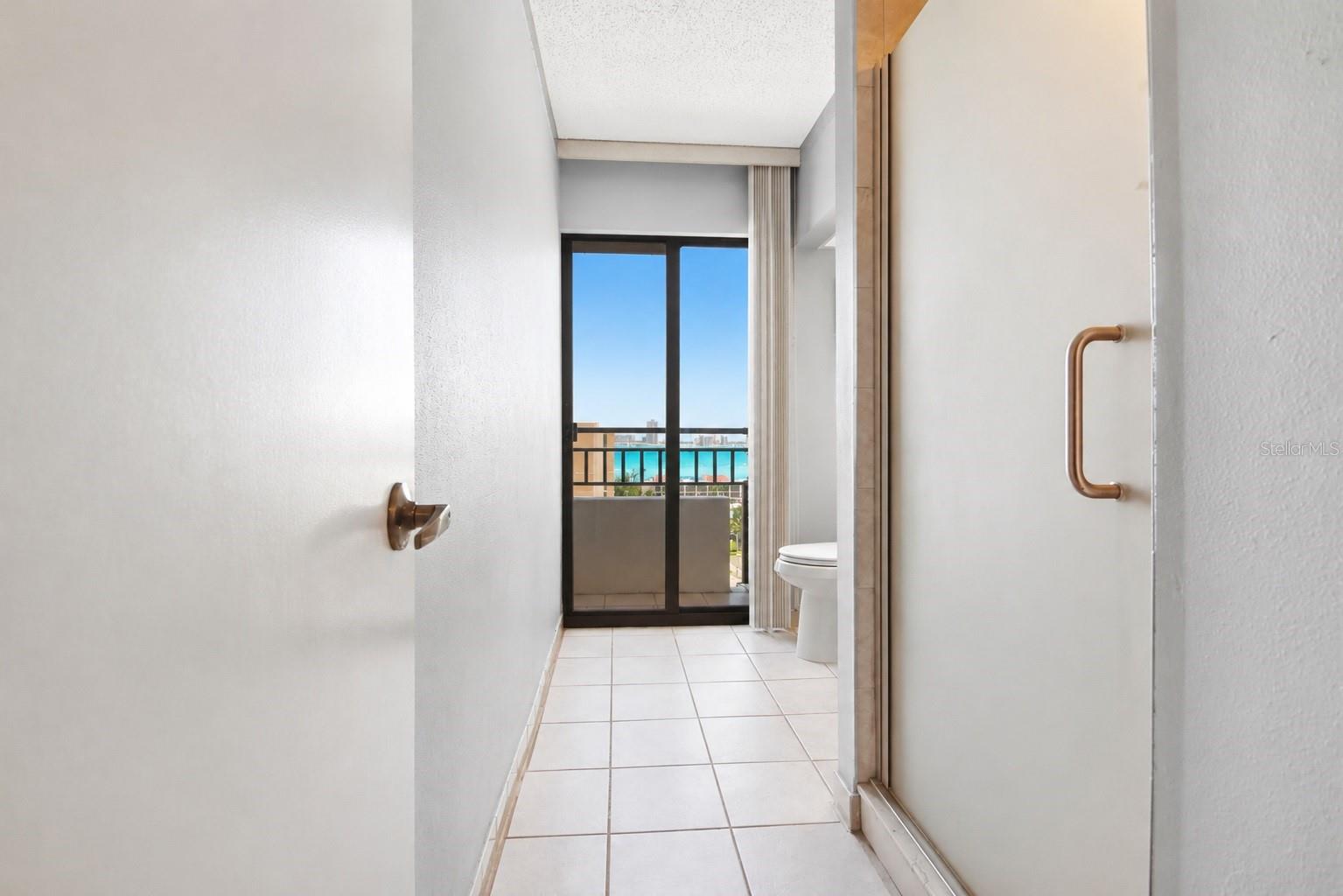800 S GULFVIEW BLVD #908, CLEARWATER BEACH, FL — photo 15
