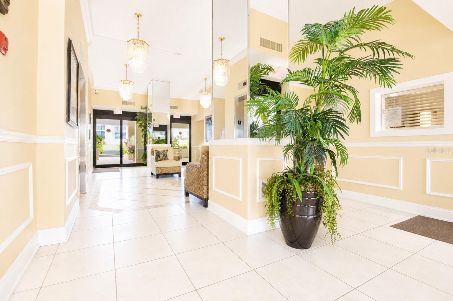 800 S GULFVIEW BLVD #908, CLEARWATER BEACH, FL — photo 32
