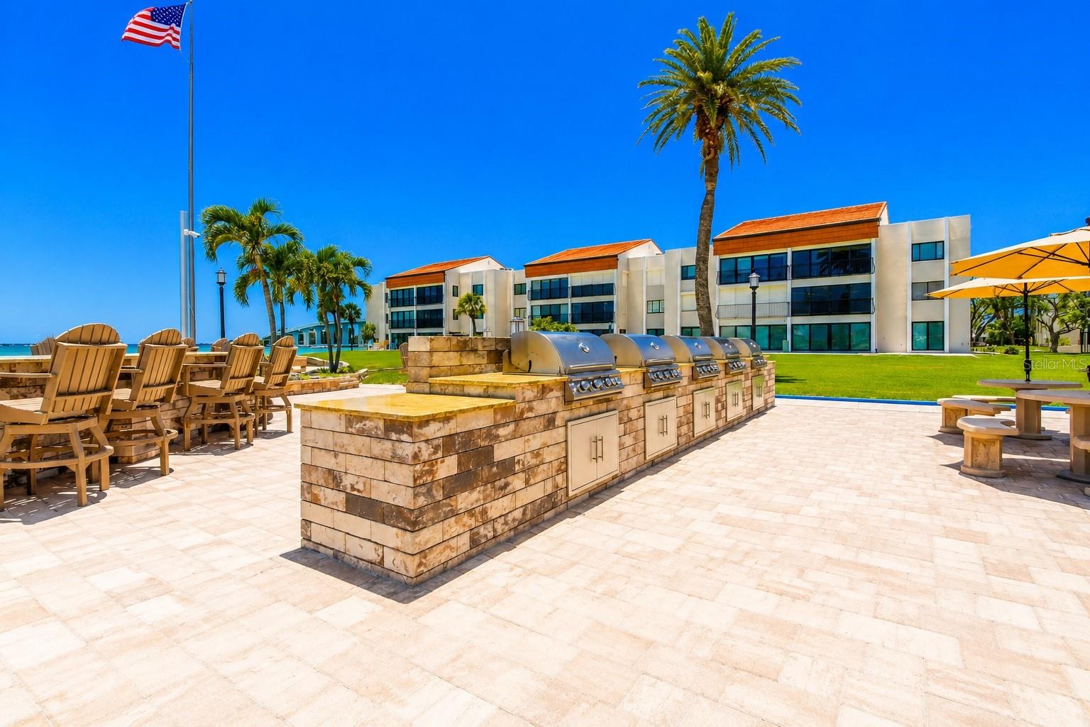 800 S GULFVIEW BLVD #908, CLEARWATER BEACH, FL — photo 37