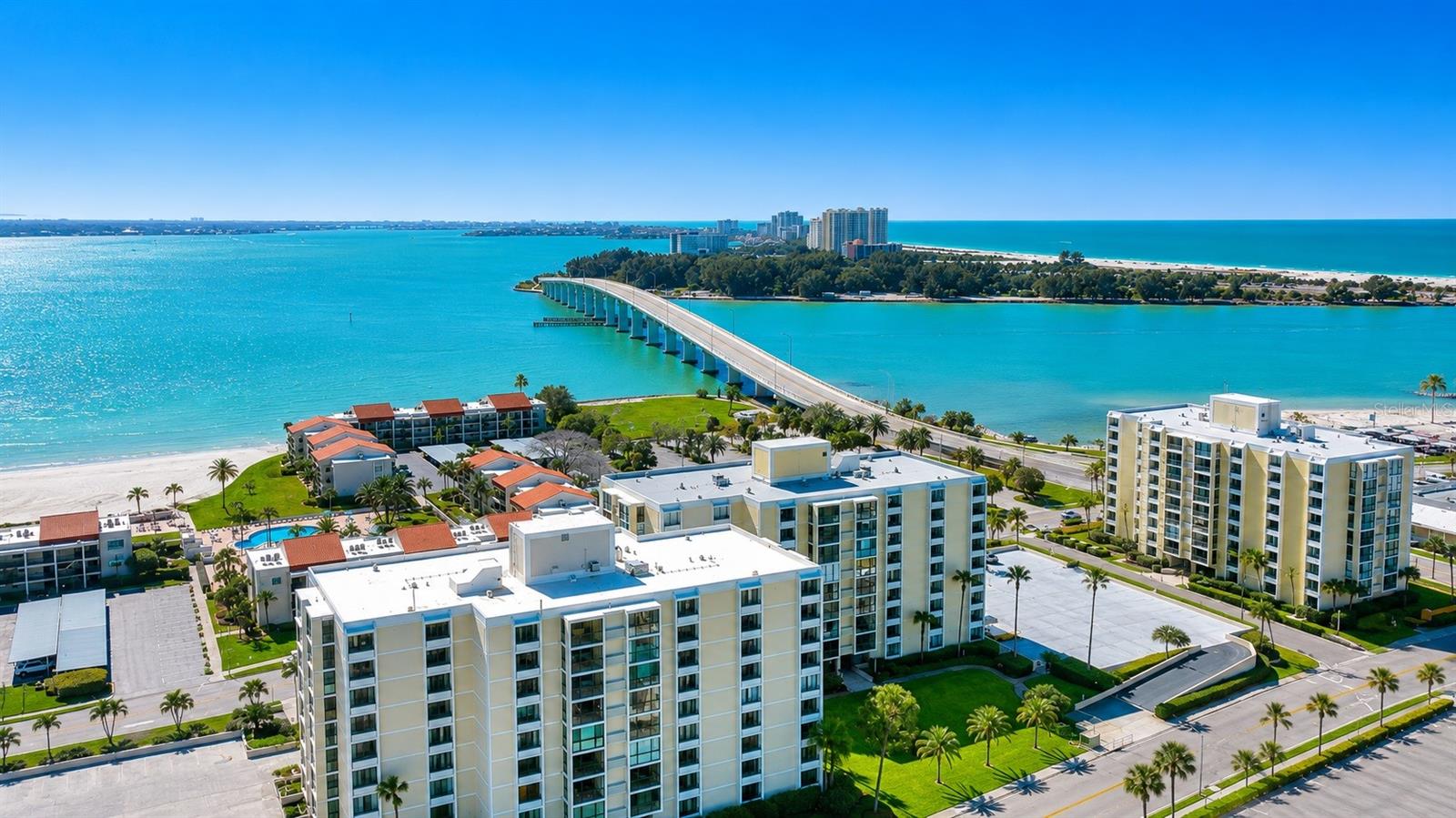 800 S GULFVIEW BLVD #908, CLEARWATER BEACH, FL — photo 51