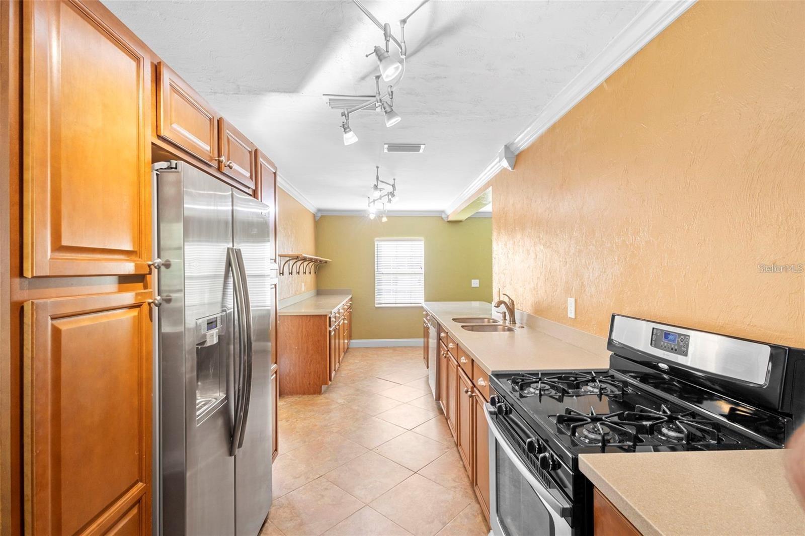 611 N GARFIELD AVE, DELAND, FL — photo 15