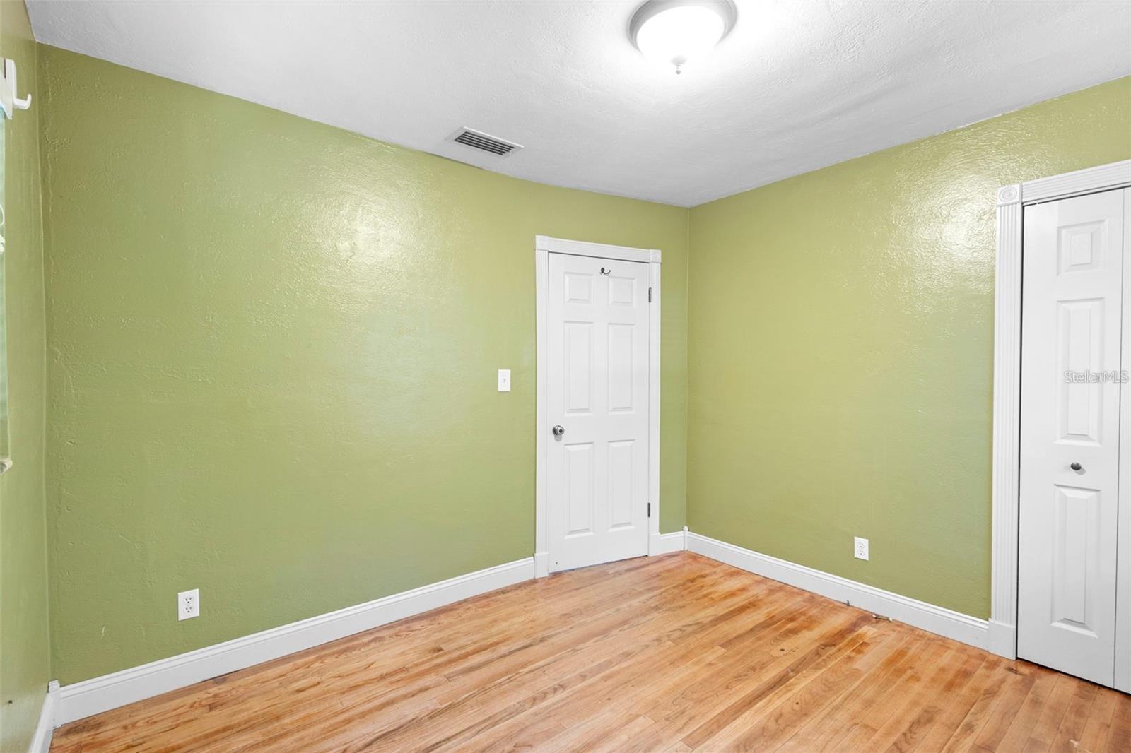 611 N GARFIELD AVE, DELAND, FL — photo 17