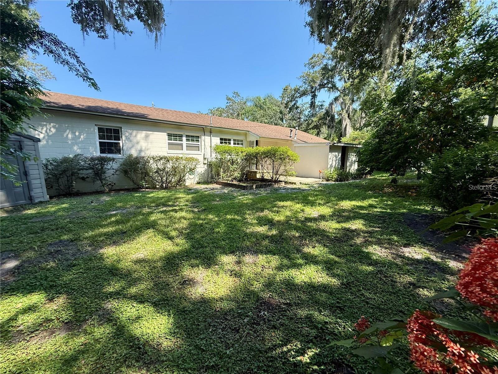 611 N GARFIELD AVE, DELAND, FL — photo 31