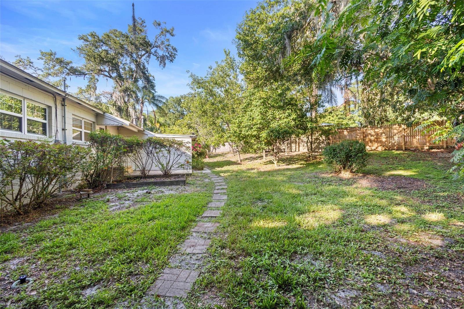 611 N GARFIELD AVE, DELAND, FL — photo 36