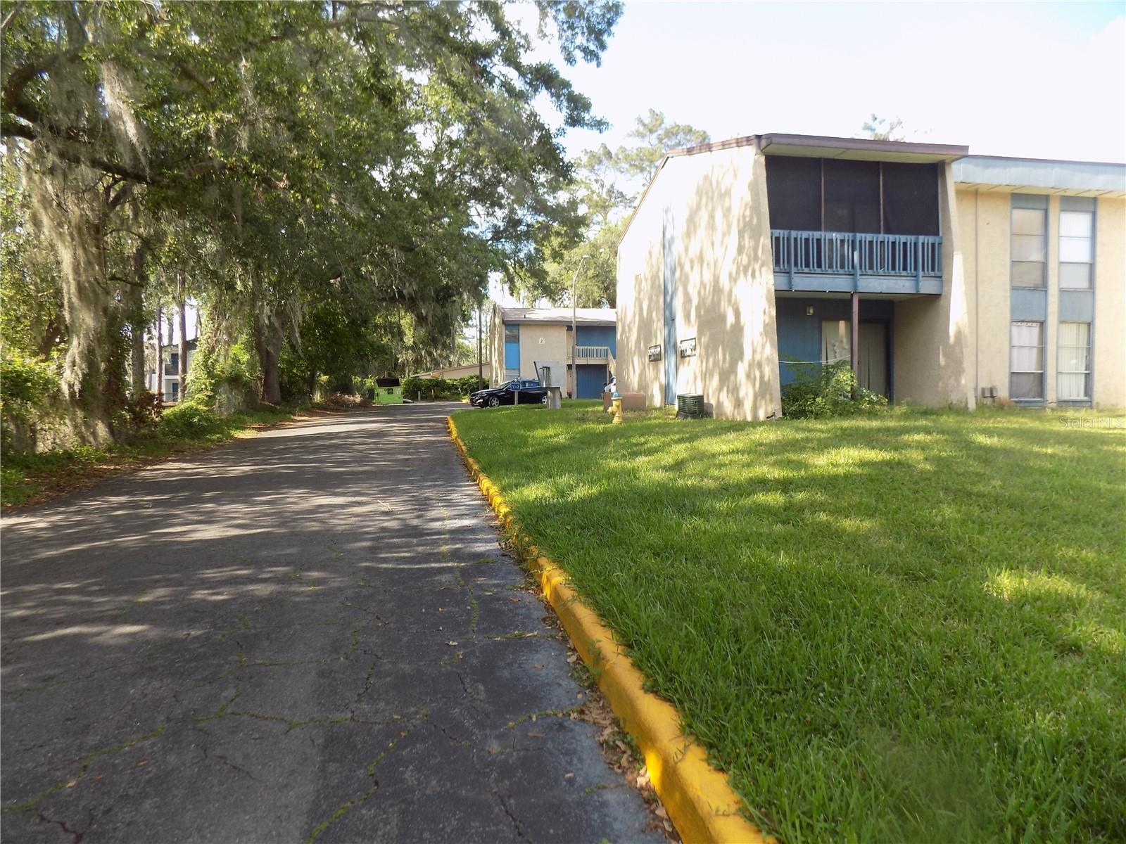 2811 SW ARCHER RD #x 201, GAINESVILLE, FL — photo 2