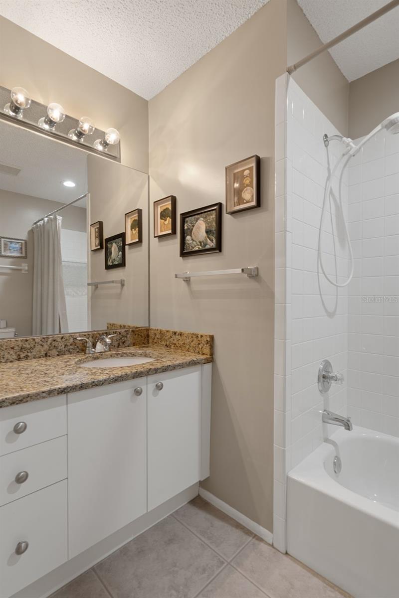 7483 BRIDGEWATER LN, SPRING HILL, FL — photo 33