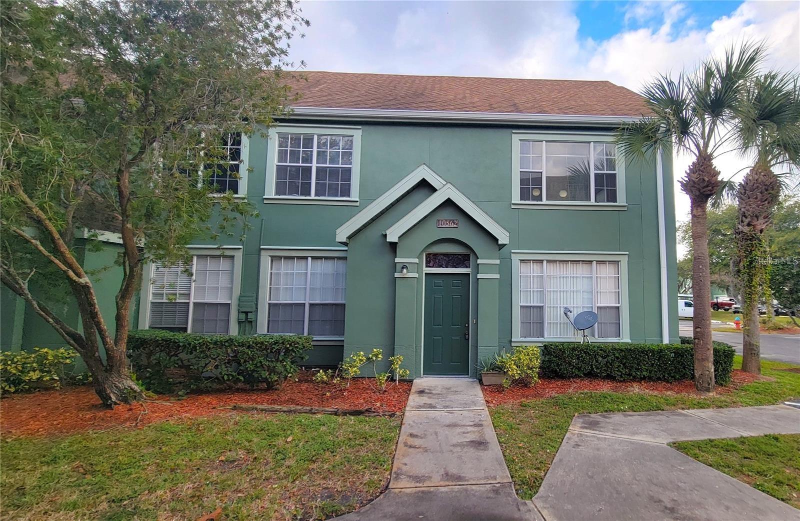 10562 WINDSOR LAKE CT #10562, TAMPA, FL