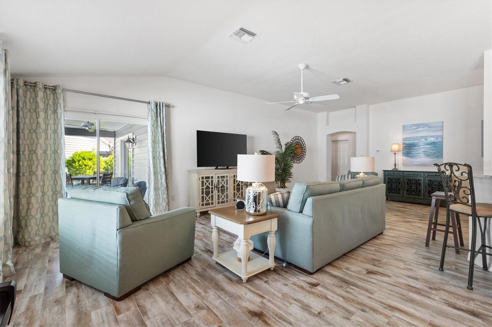 1101 SOUTHERN SUN DR, THE VILLAGES, FL — photo 4
