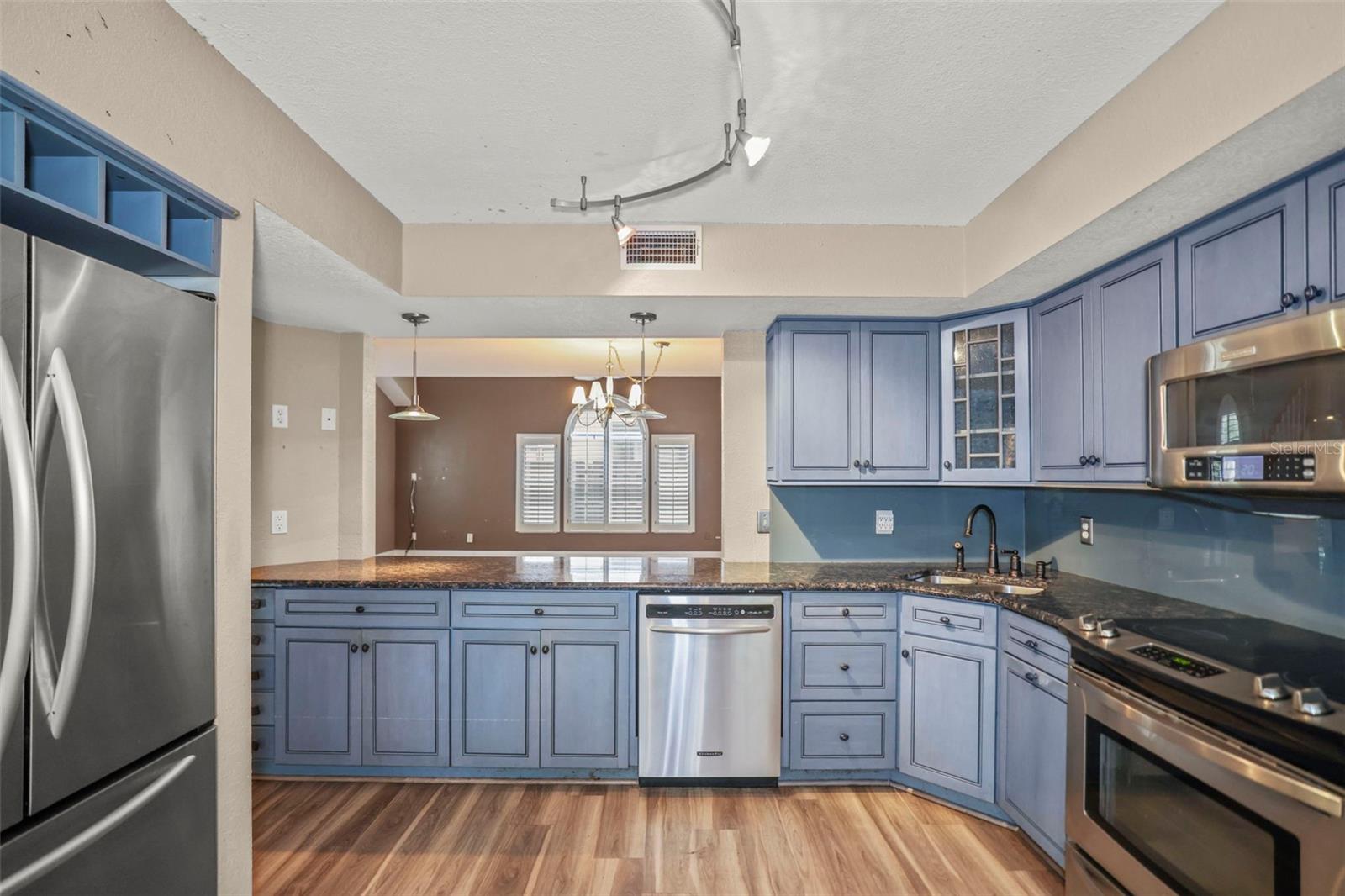 1668 HAMILTON CT #2061, DUNEDIN, FL — photo 2