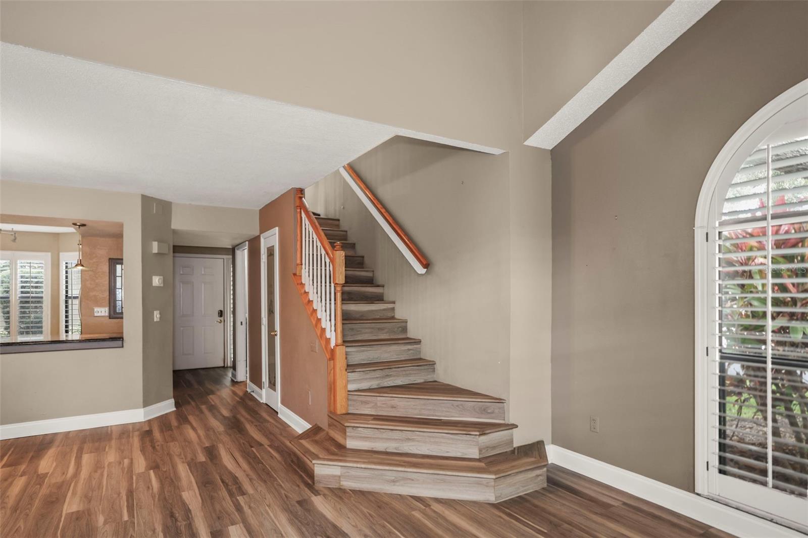 1668 HAMILTON CT #2061, DUNEDIN, FL — photo 33