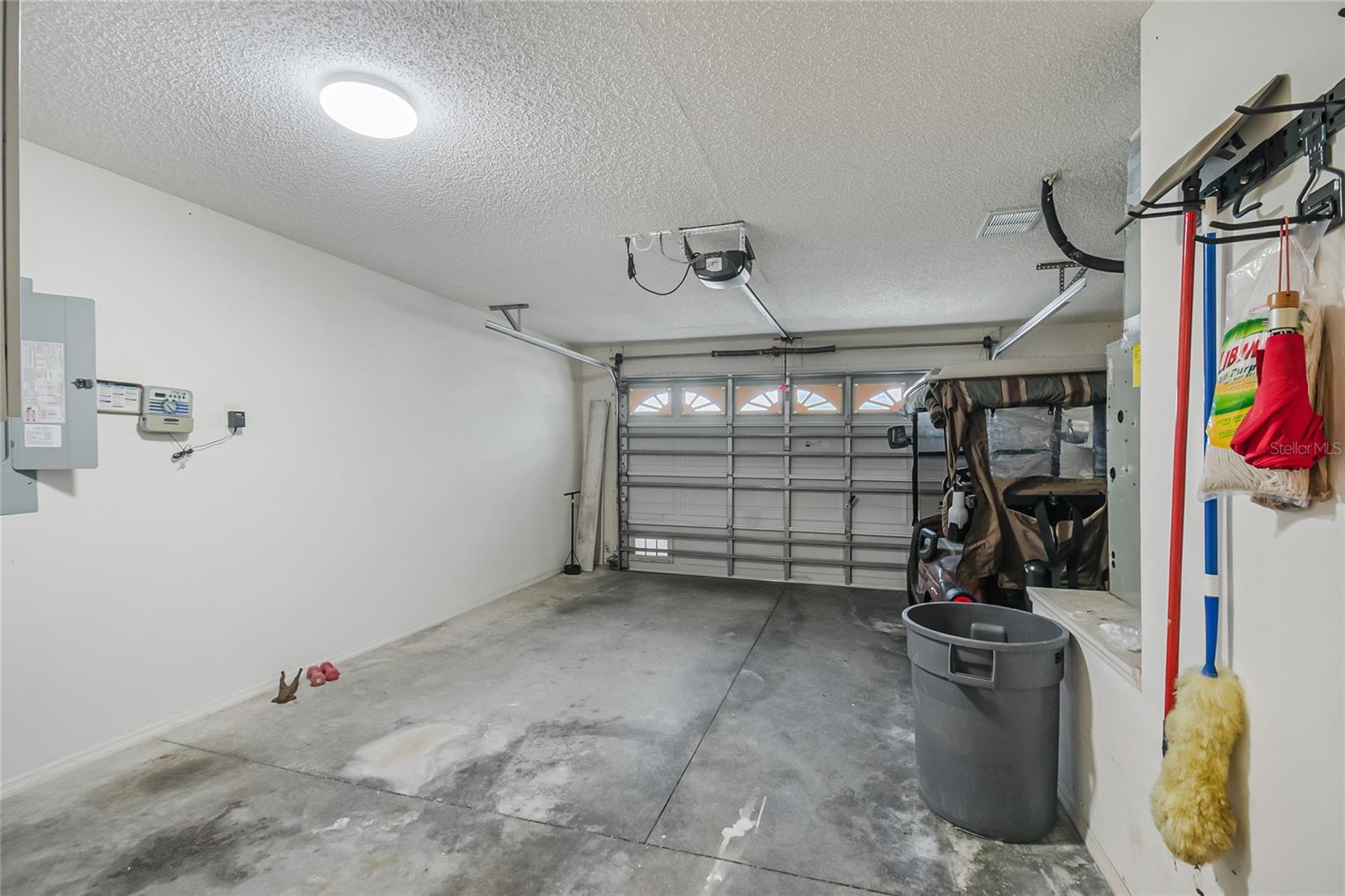 2454 SOUTHERN OAK ST, THE VILLAGES, FL — photo 30