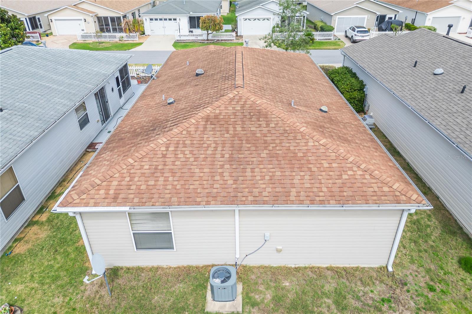 2454 SOUTHERN OAK ST, THE VILLAGES, FL — photo 36