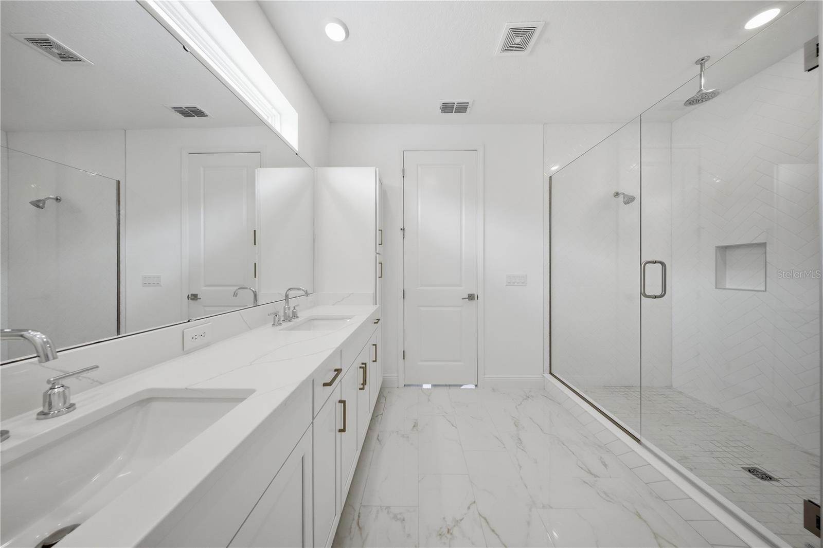 18387 MOWRY CT, ORLANDO, FL — photo 23