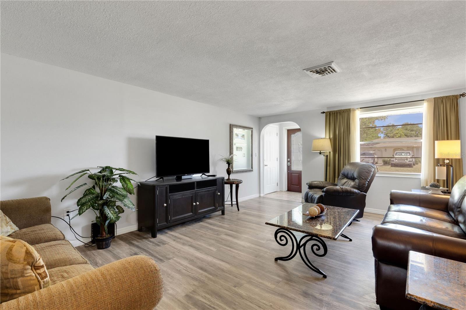 979 KIMBALL RD, VENICE, FL — photo 4