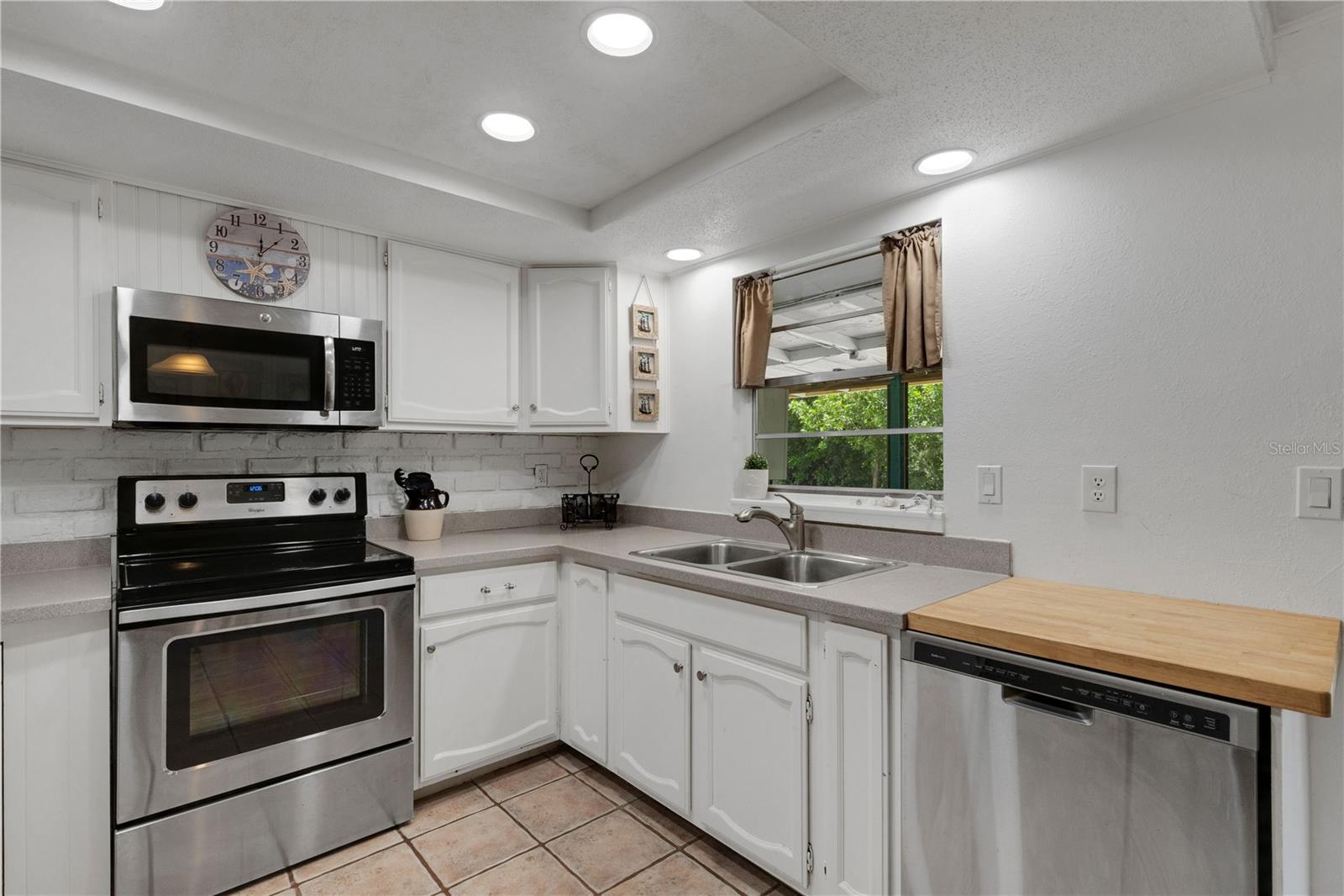 979 KIMBALL RD, VENICE, FL — photo 10