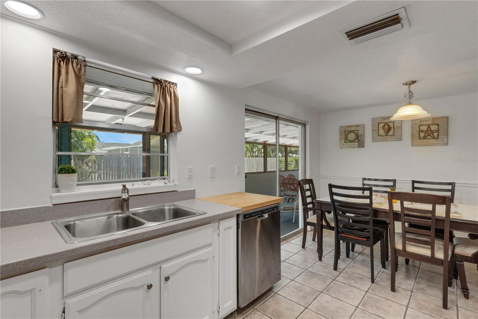 979 KIMBALL RD, VENICE, FL — photo 12
