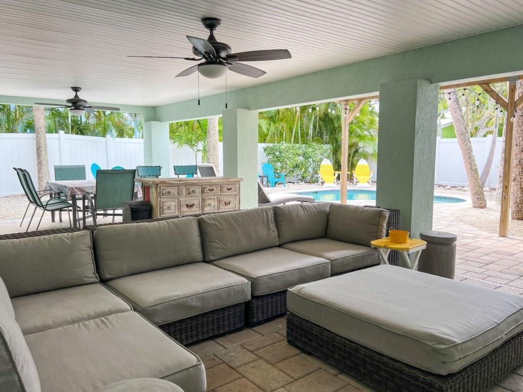 308 60TH ST #A, HOLMES BEACH, FL — photo 2