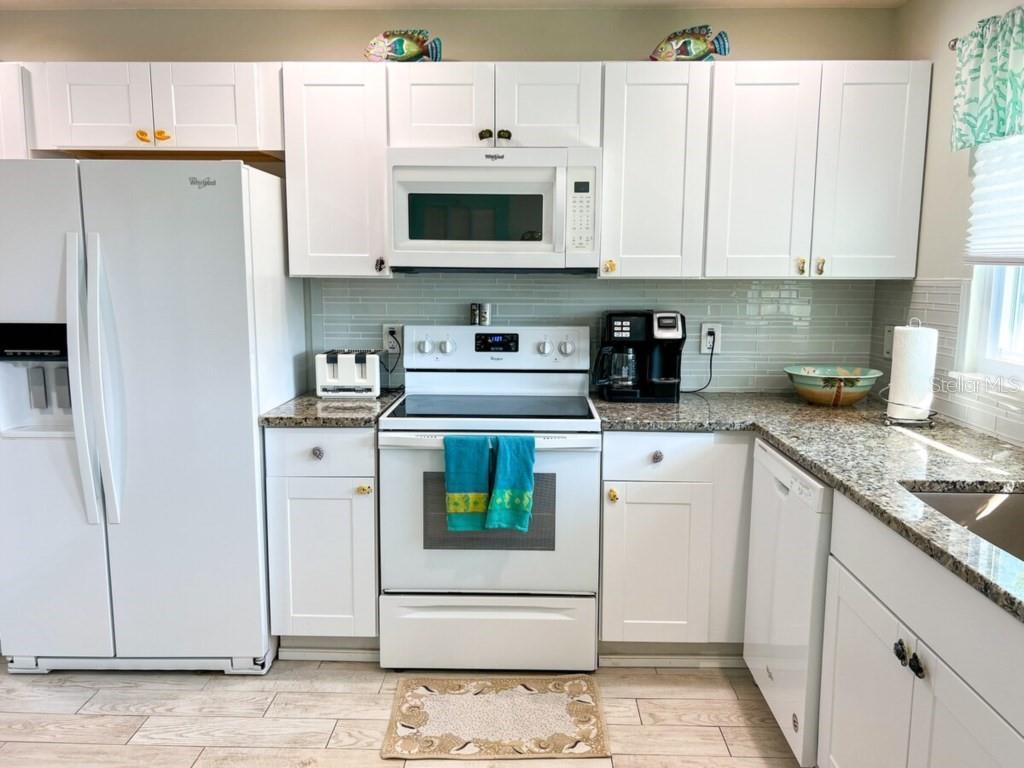 308 60TH ST #A, HOLMES BEACH, FL — photo 8