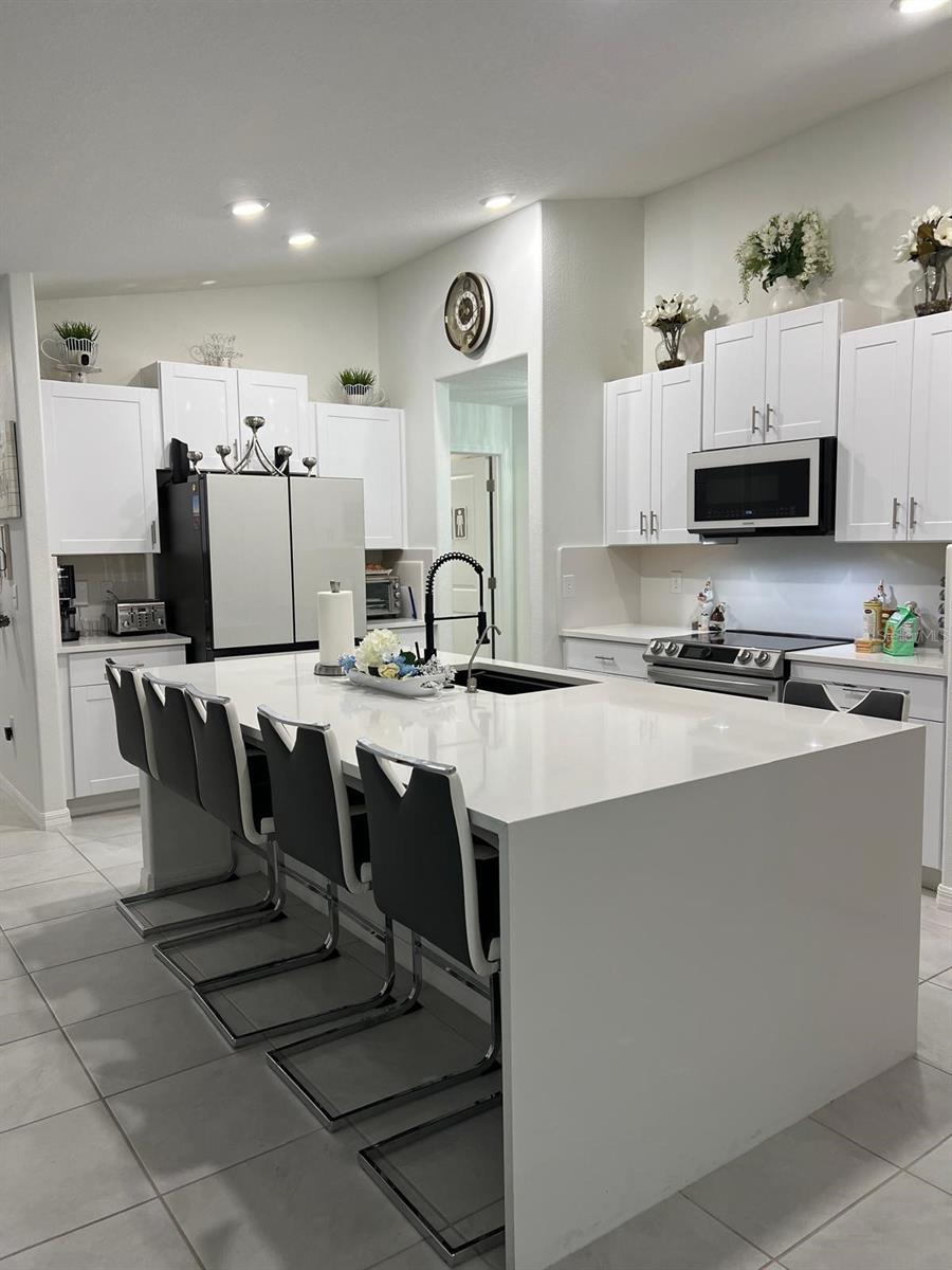 7111 AMELIA COVE CT, SUN CITY CENTER, FL — photo 8
