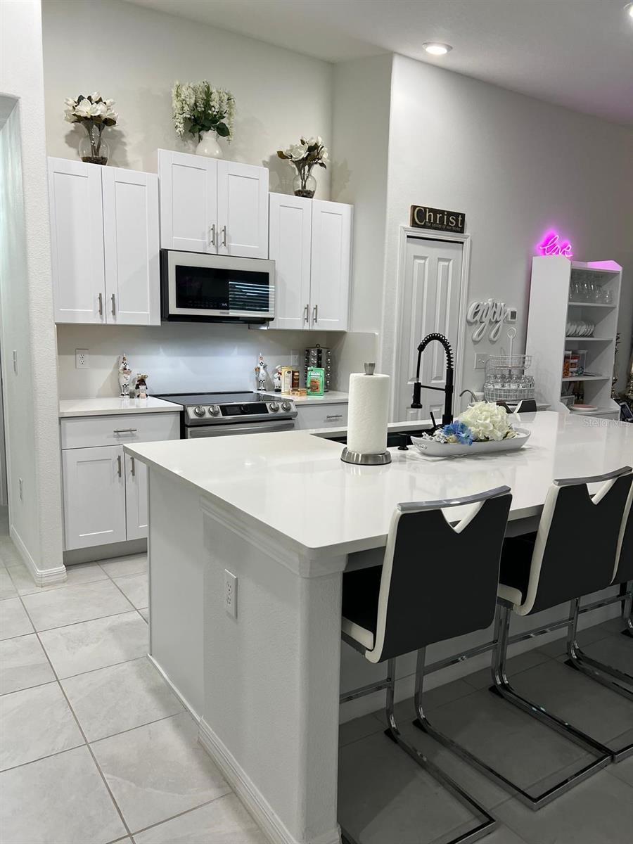 7111 AMELIA COVE CT, SUN CITY CENTER, FL — photo 9