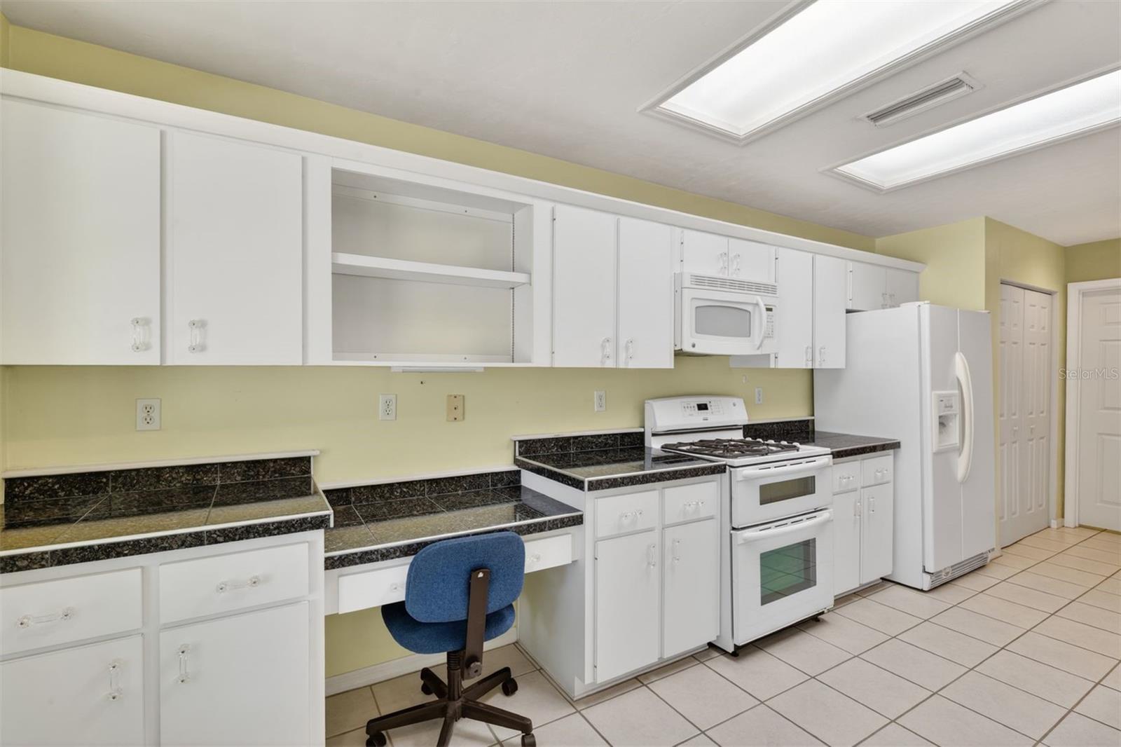 2305 NW 44TH PL, GAINESVILLE, FL — photo 8