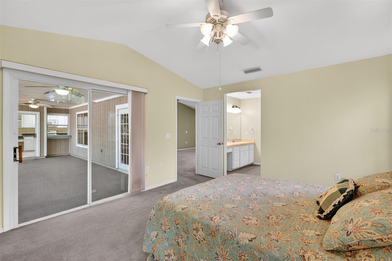 2305 NW 44TH PL, GAINESVILLE, FL — photo 16