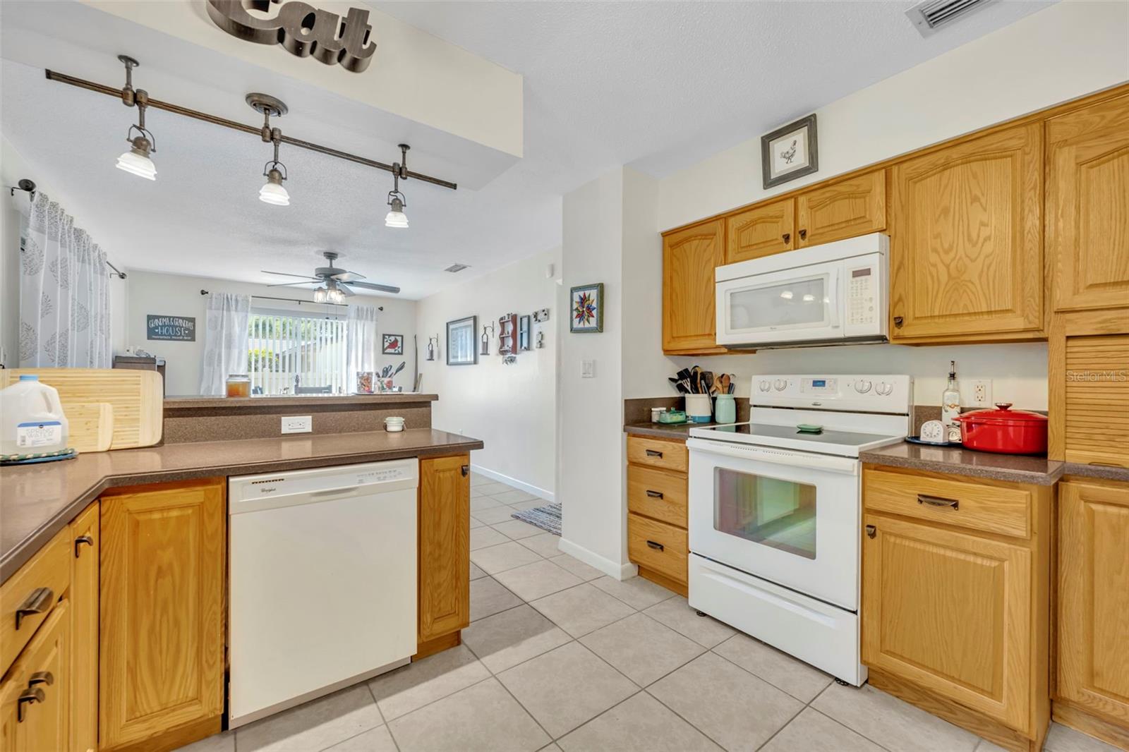 9830 BUNKER RD, LEESBURG, FL — photo 24