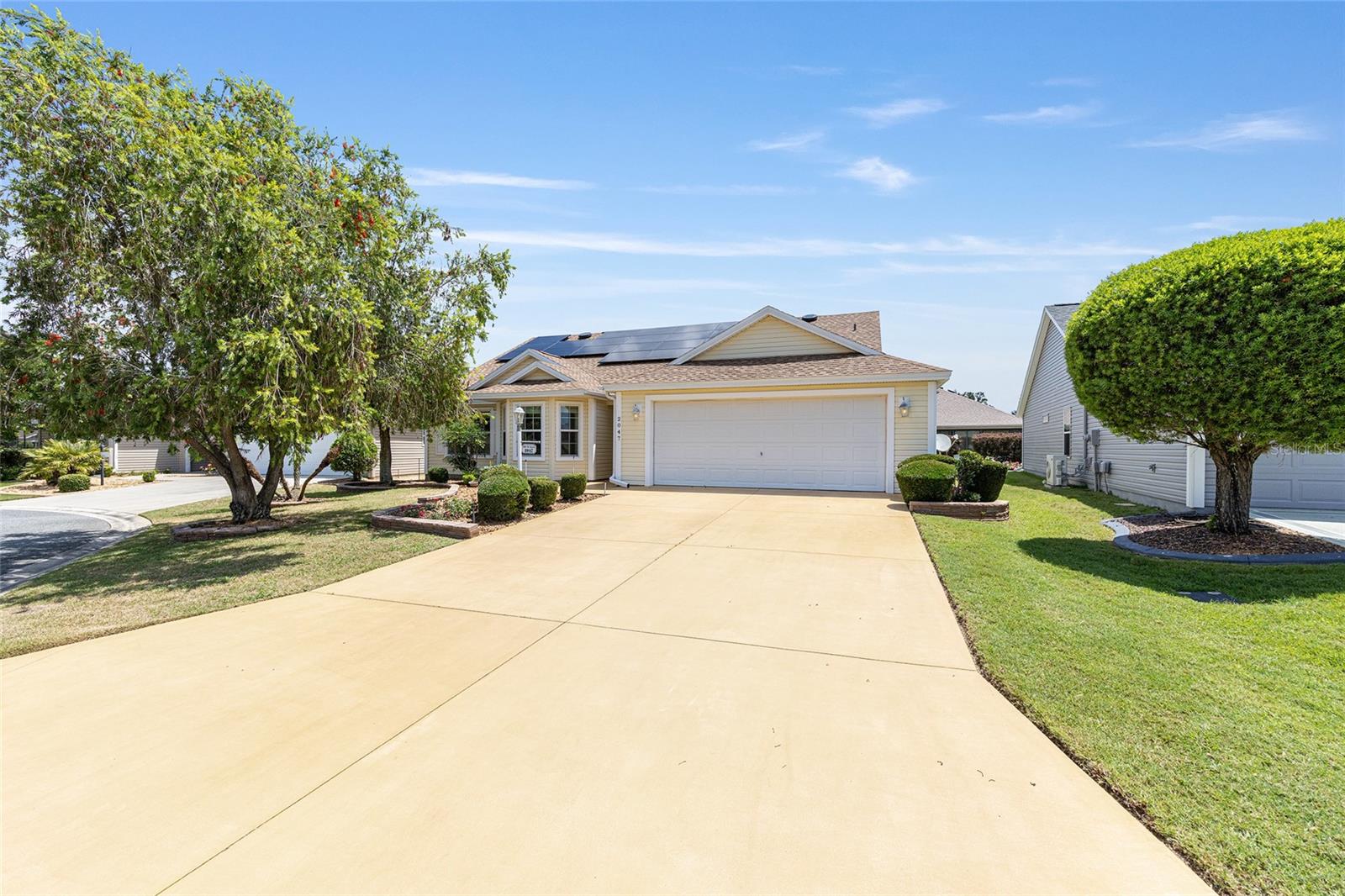 2047 DUNSTER CT, THE VILLAGES, FL — photo 3