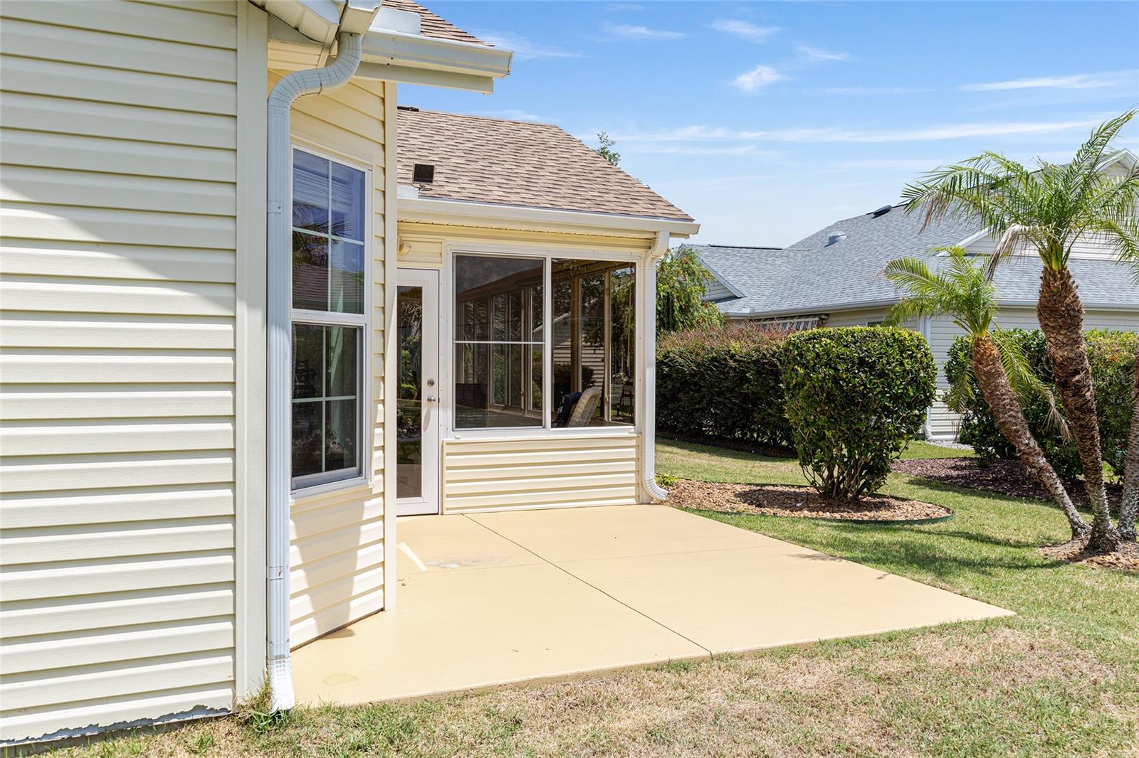 2047 DUNSTER CT, THE VILLAGES, FL — photo 5