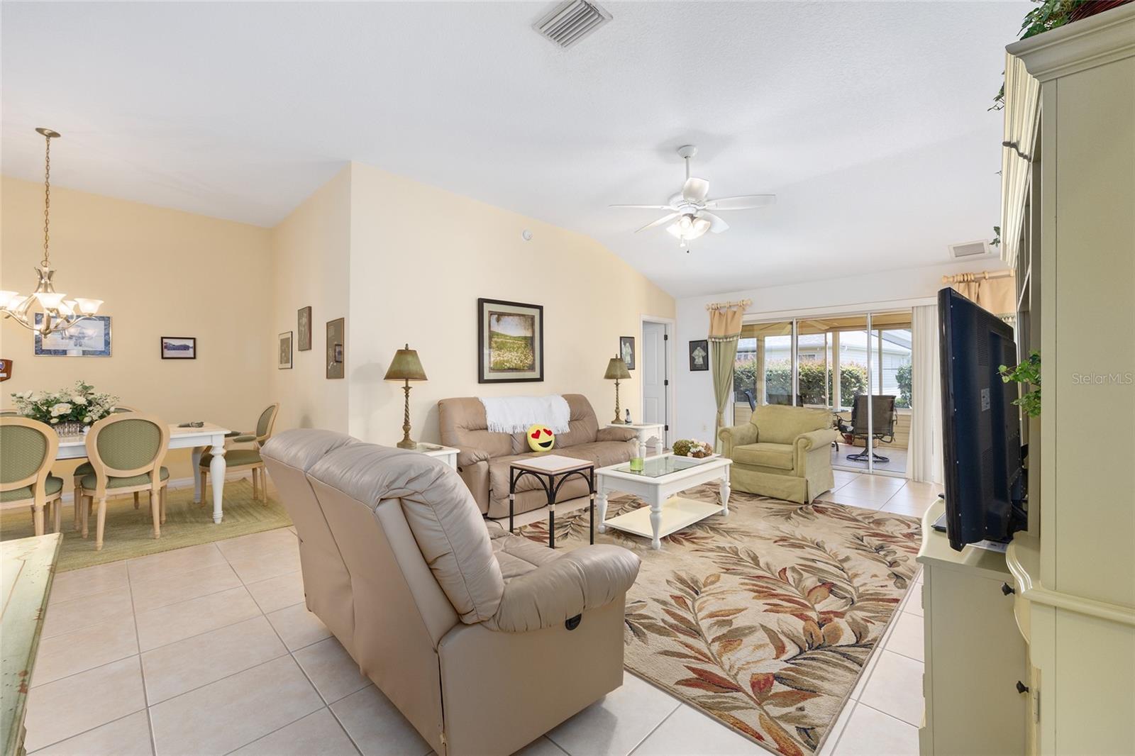 2047 DUNSTER CT, THE VILLAGES, FL — photo 21