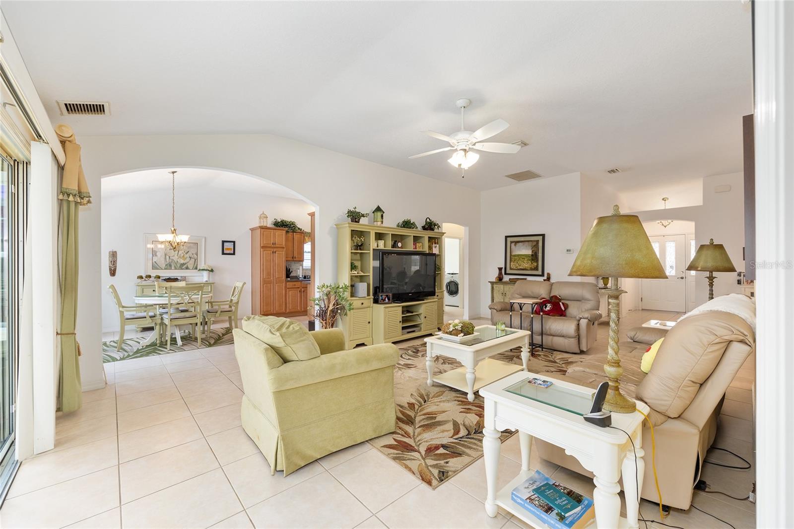 2047 DUNSTER CT, THE VILLAGES, FL — photo 23