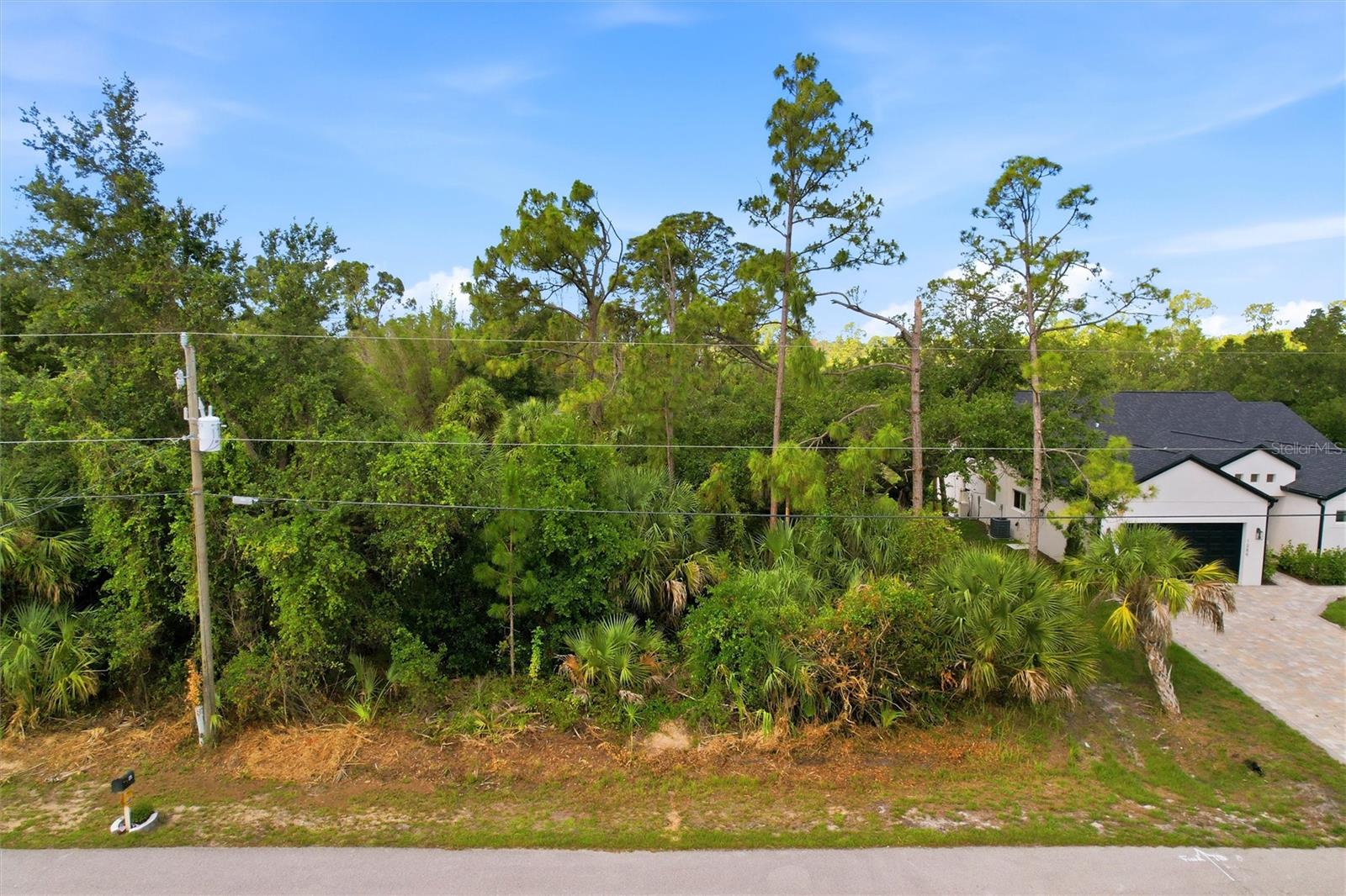 OREGON LN, NORTH PORT, FL