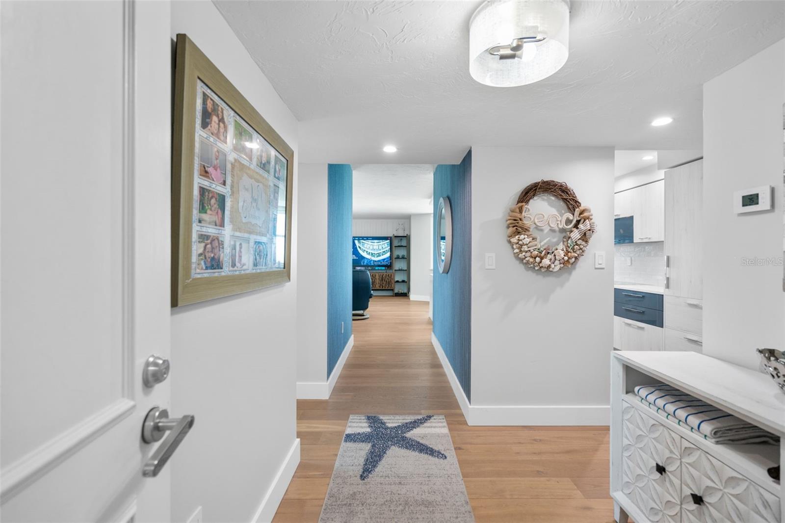 1050 LONGBOAT CLUB RD #901, LONGBOAT KEY, FL — photo 2