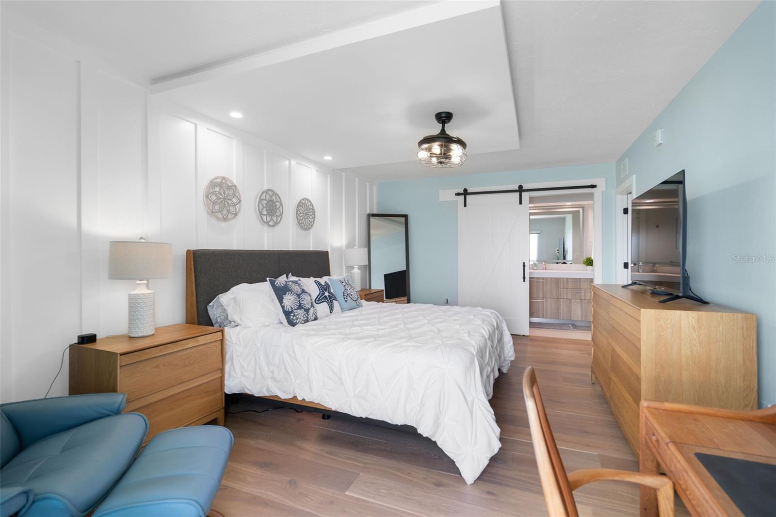 1050 LONGBOAT CLUB RD #901, LONGBOAT KEY, FL — photo 15