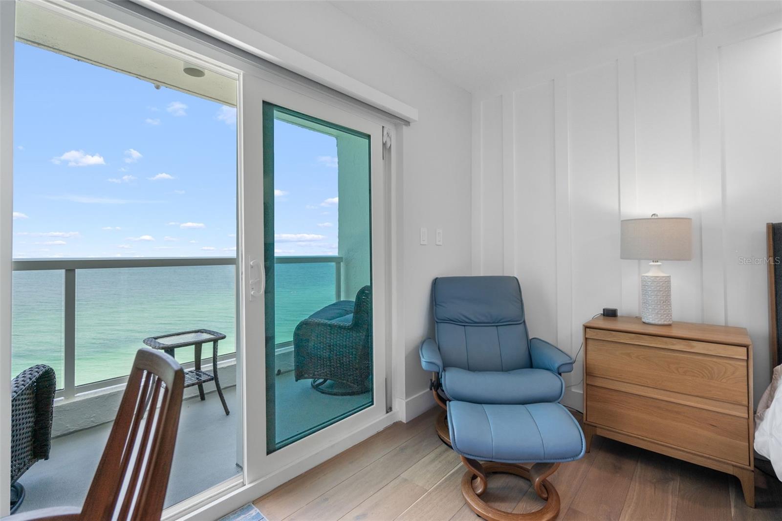 1050 LONGBOAT CLUB RD #901, LONGBOAT KEY, FL — photo 17