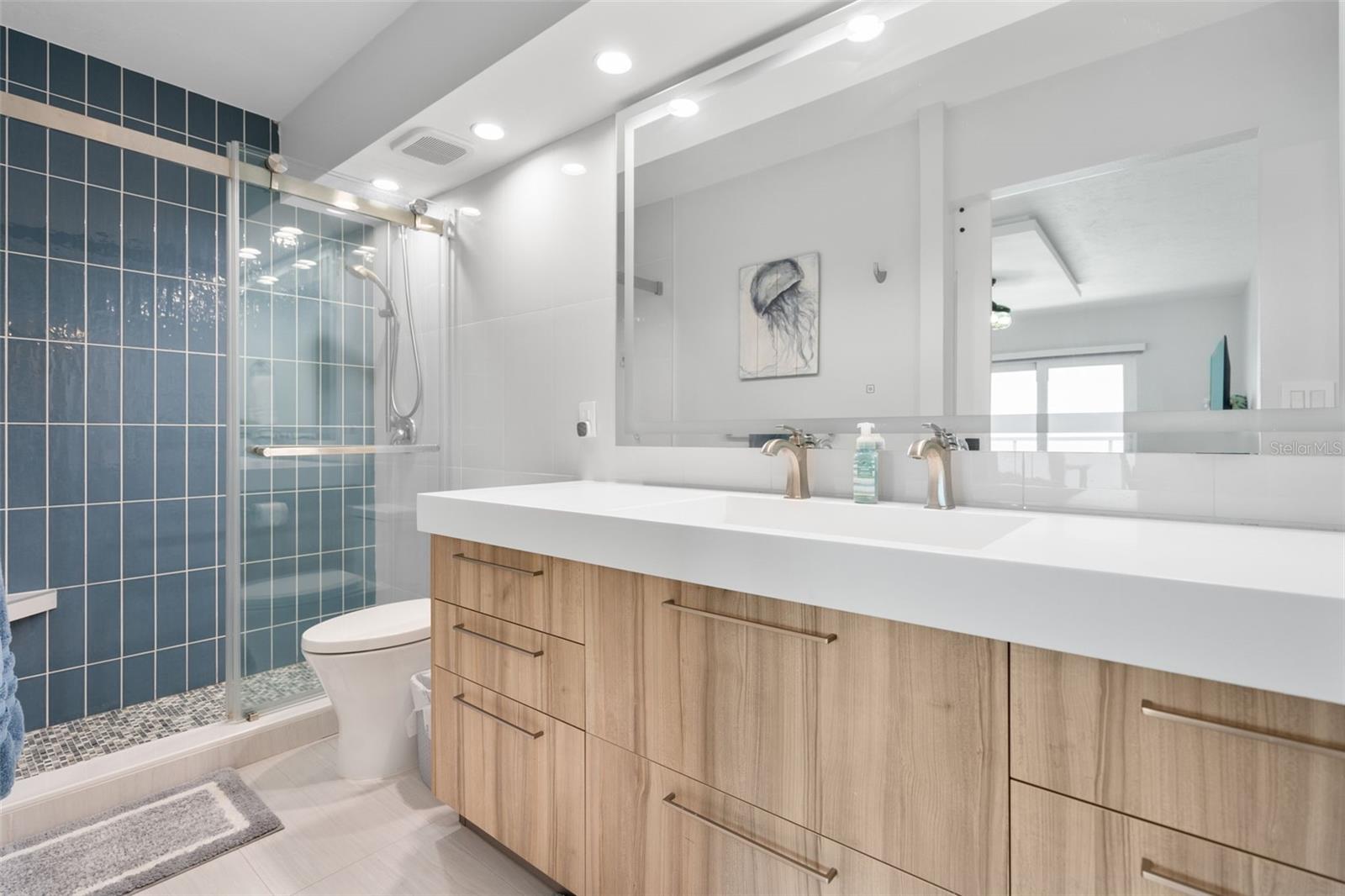 1050 LONGBOAT CLUB RD #901, LONGBOAT KEY, FL — photo 19
