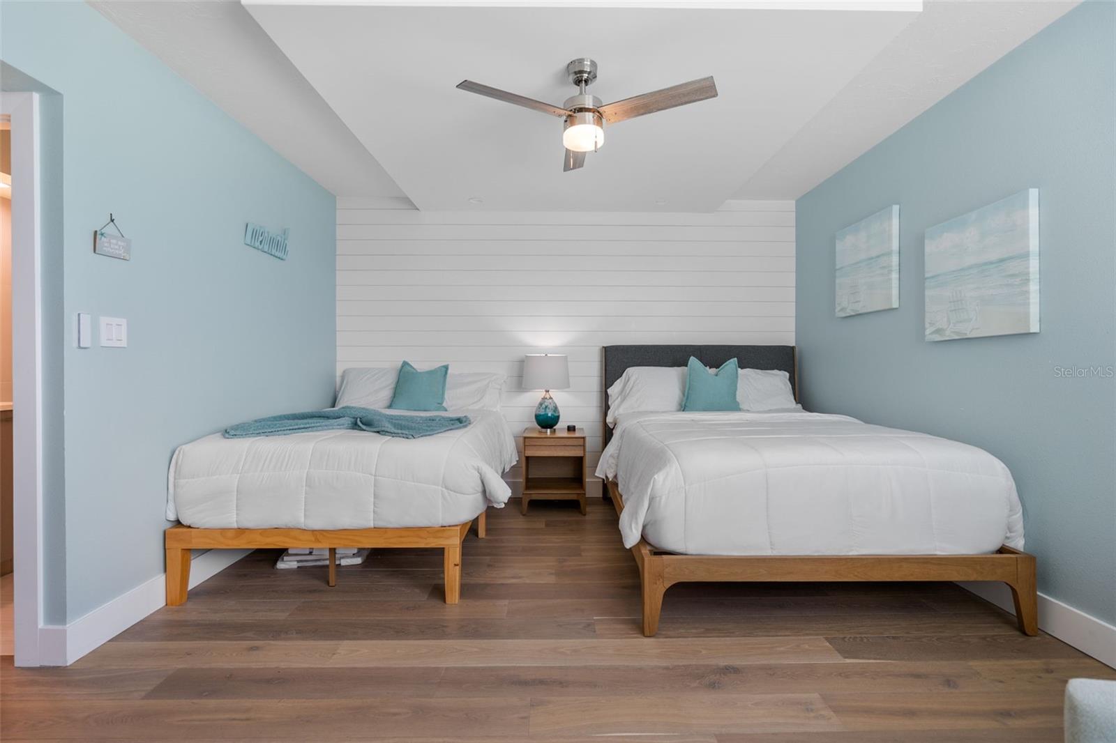 1050 LONGBOAT CLUB RD #901, LONGBOAT KEY, FL — photo 23