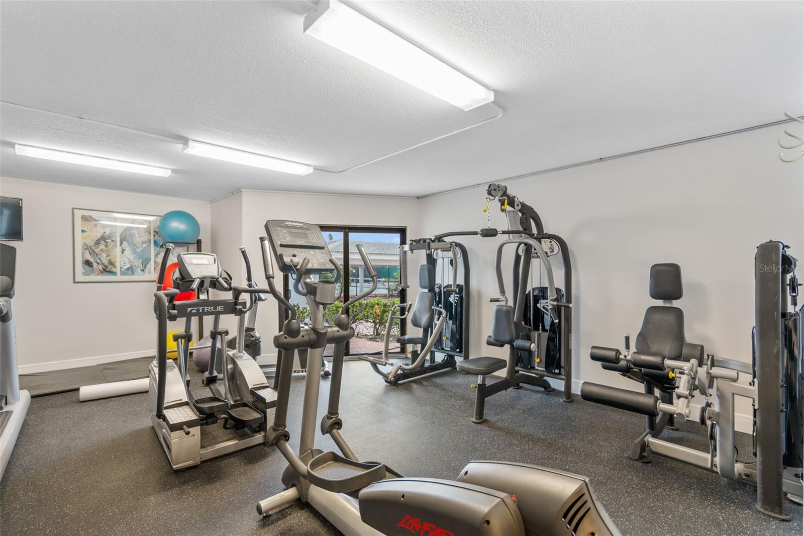 1050 LONGBOAT CLUB RD #901, LONGBOAT KEY, FL — photo 32
